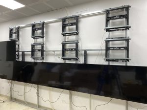 trien-khai-lap-dat-gia-treo-btech