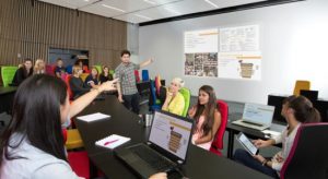 Giải pháp Trung tâm kiểm soát an ninh trường học của Barco